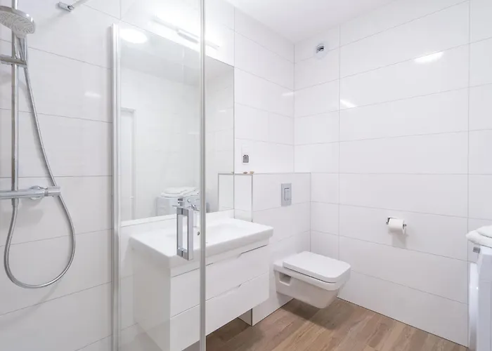 Faro Polanki Park Z Basenami Apartment *